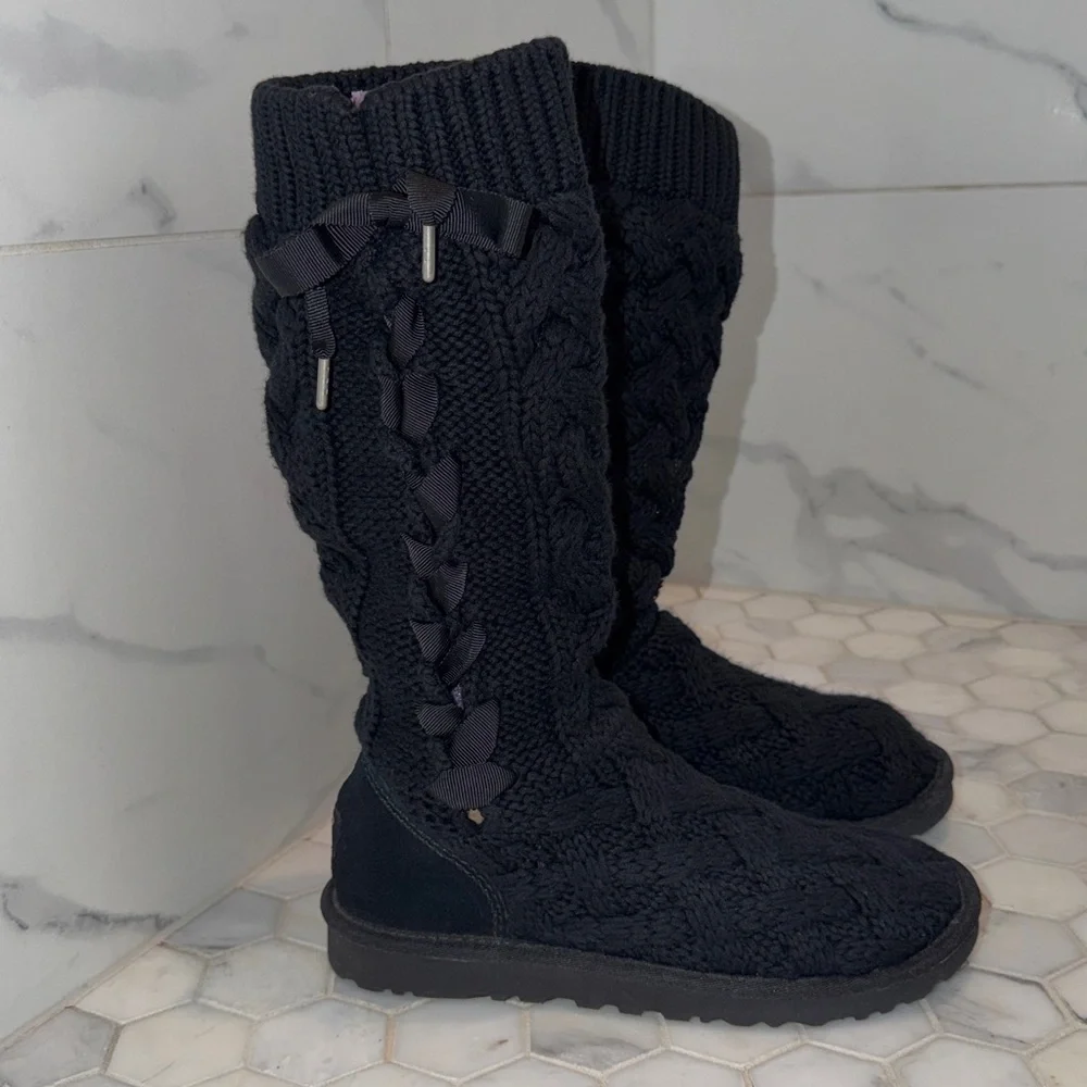 UGG Australia Mahayla Ribbon Black Tall Knit Boots Women’s Size 6